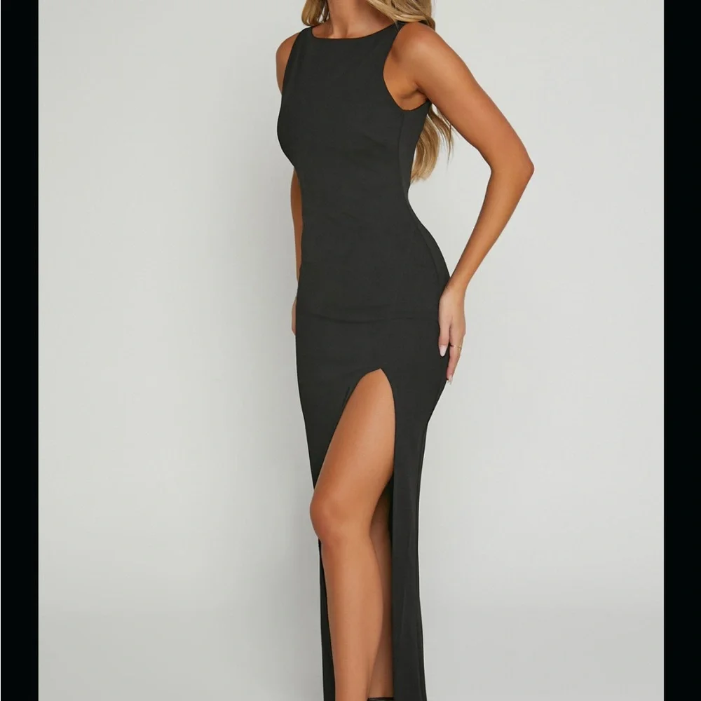 Showpo Aisha Maxi Dress - sleeveless- Twist Back - Bodycon - Black - Picture 2 of 5